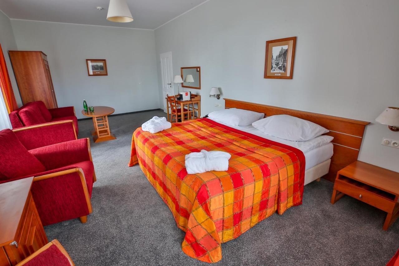 Lh Hotel Dvorak Tabor Congress & Wellness Dış mekan fotoğraf