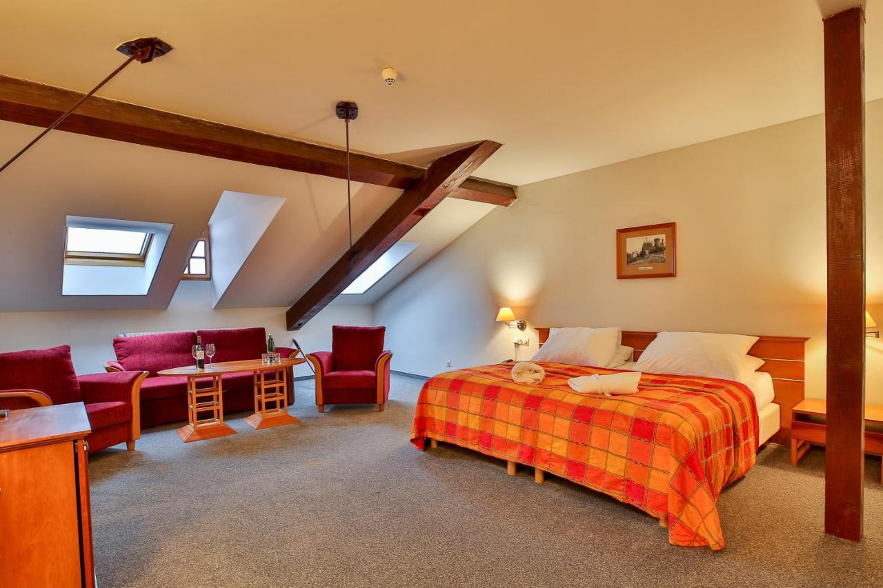 Lh Hotel Dvorak Tabor Congress & Wellness Dış mekan fotoğraf