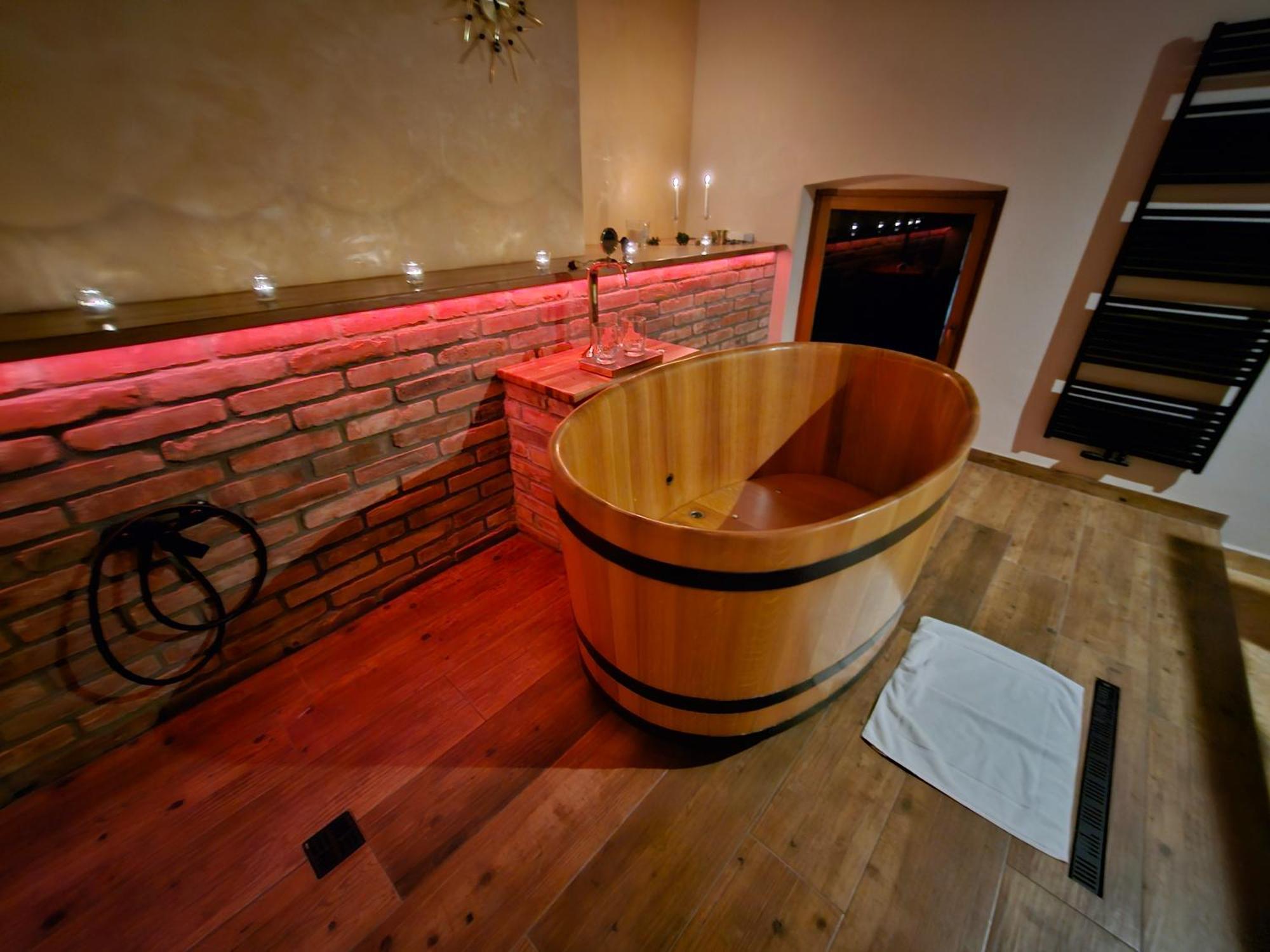 Lh Hotel Dvorak Tabor Congress & Wellness Dış mekan fotoğraf