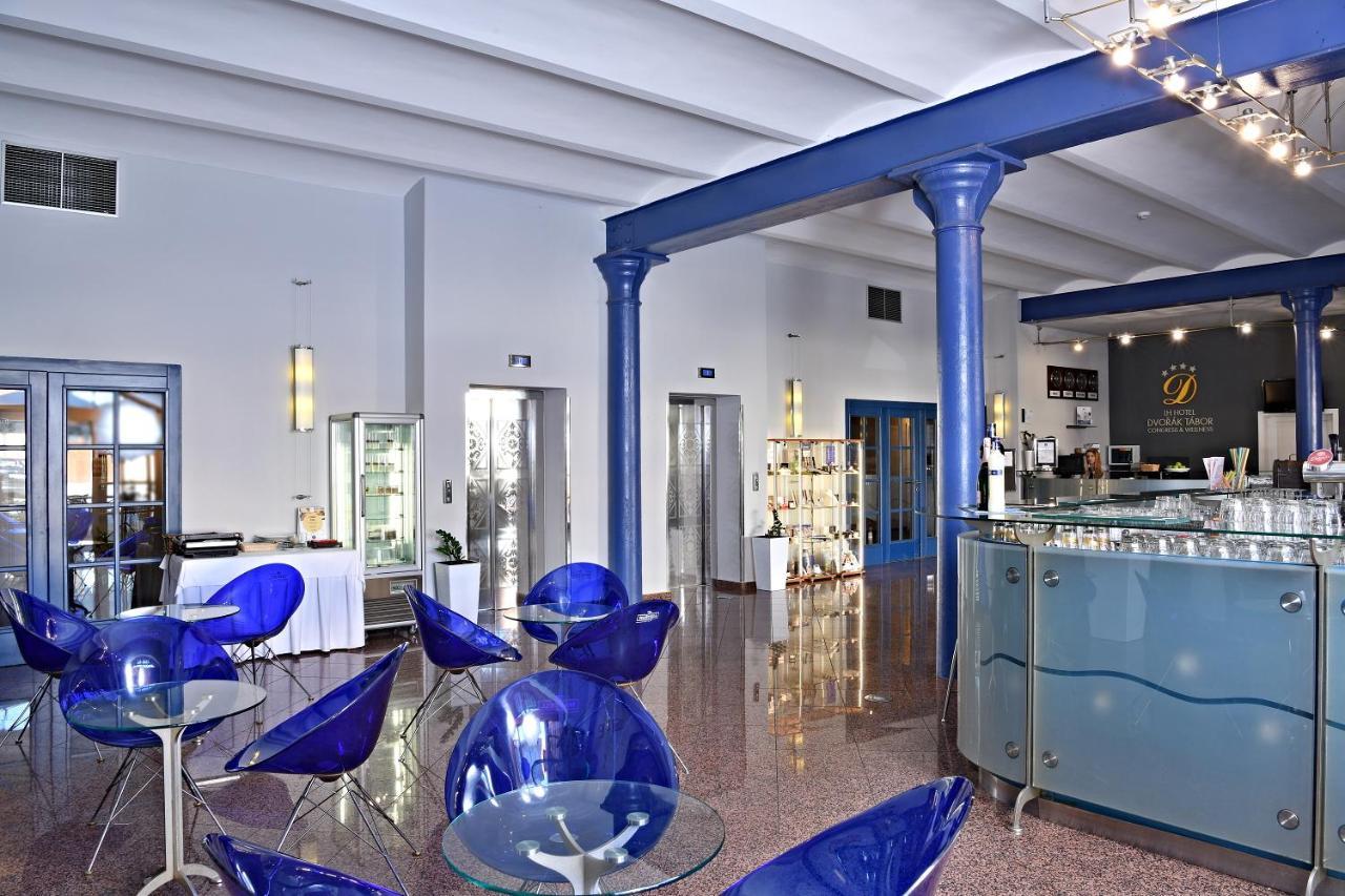 Lh Hotel Dvorak Tabor Congress & Wellness Dış mekan fotoğraf